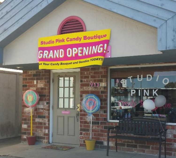 Studio Pink Candy Boutique, LLC (Fort&nbspRiley,&nbspKS)